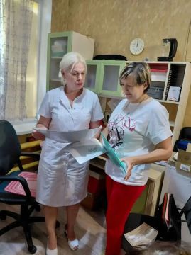 Специалисты Славяносербской ЦРБ осмотрели жителей пгт.Лотиково