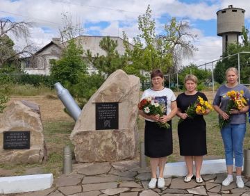 27 июля мы всей страной вспоминим дату, которая посвящена Дню памяти детей-жертв войны на Донбассе, малышей и подростков, у которых украли детство, юность, отобрали жизнь