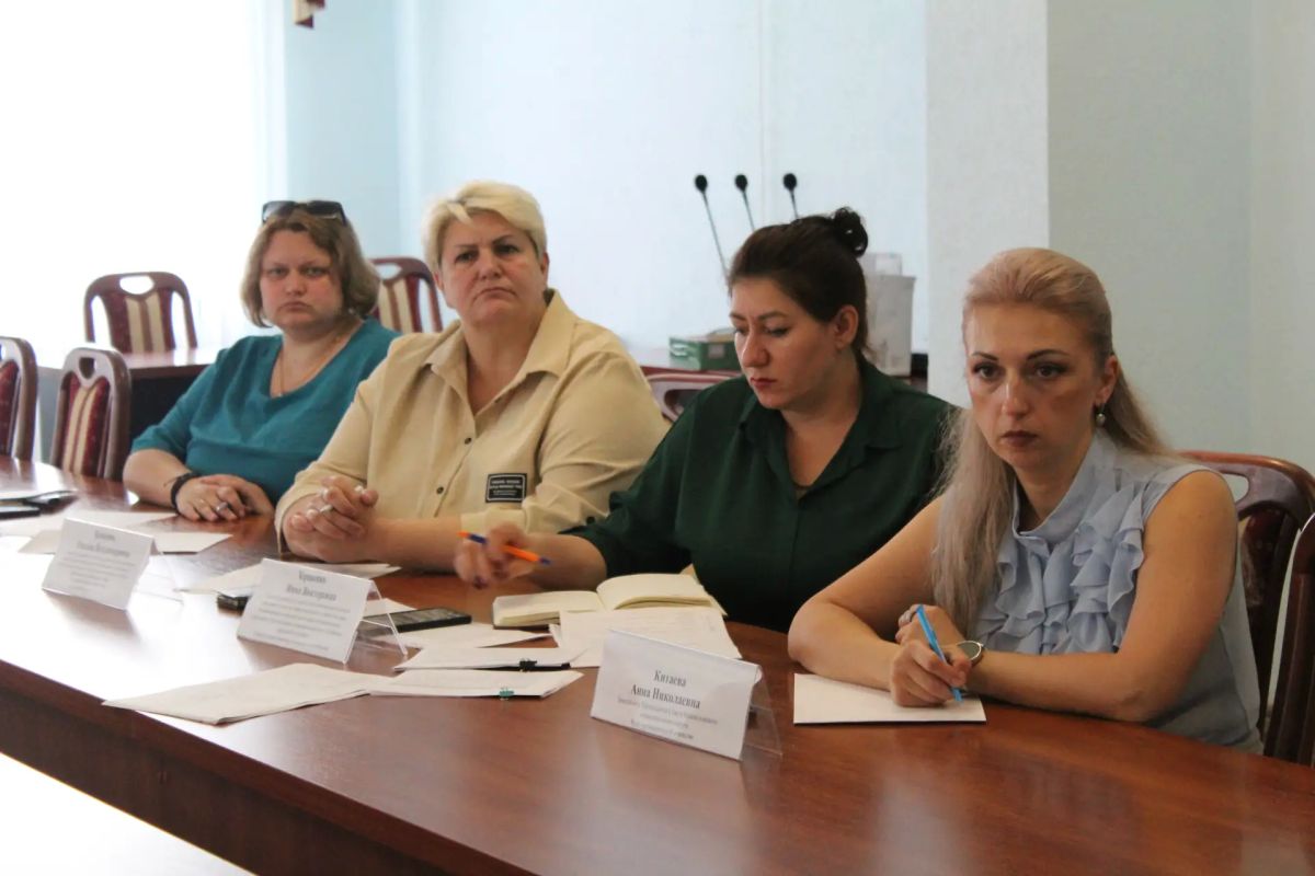 Состоялось заседание муниципальной комиссии по делам несовершеннолетних и защите их прав Состоялось заседание муниципальной комиссии по делам несовершеннолетних и защите их прав