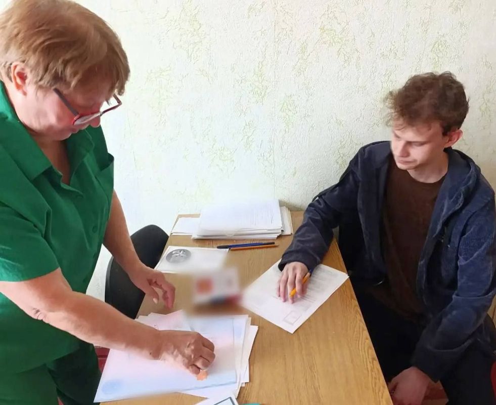 Сергей Колягин: Выбираете, где учиться? Первомайский колледж открывает двери для новых студентов! Сергей Колягин: Выбираете, где учиться? Первомайский колледж открывает двери для новых студентов!