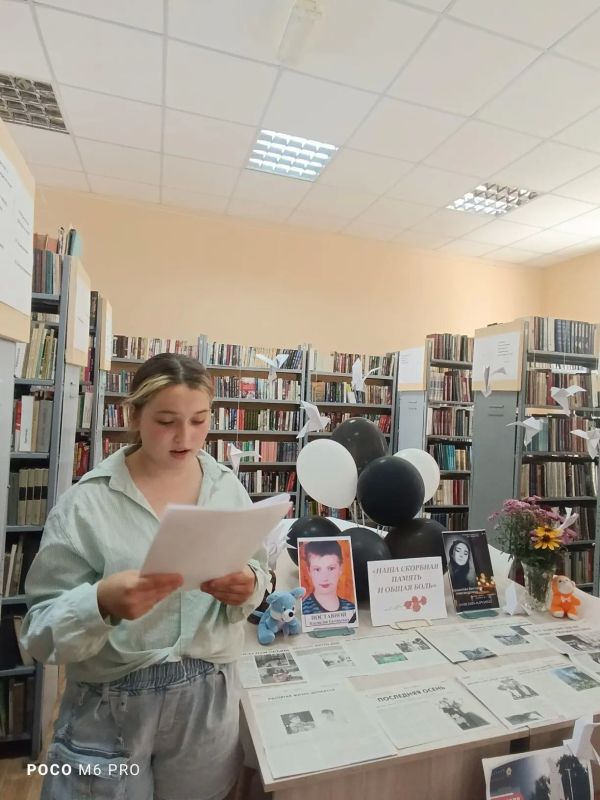 Перевальской библиотеке прошла акция «Белые ангелы Донбасса» Перевальской библиотеке прошла акция «Белые ангелы Донбасса»
