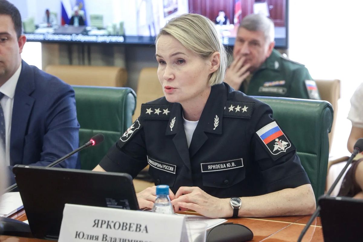 Дарья Лантратова: «Группа незамедлительного законодательного реагирования» Дарья Лантратова: «Группа незамедлительного законодательного реагирования»