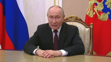 Владимир Путин поздравил с Днём сотрудника органов следствия работников СК, МВД и ФСБ