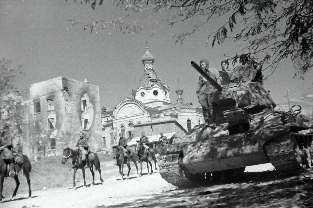 25 июля 1942 года. Начало Битвы за Кавказ: 442 дня мужества