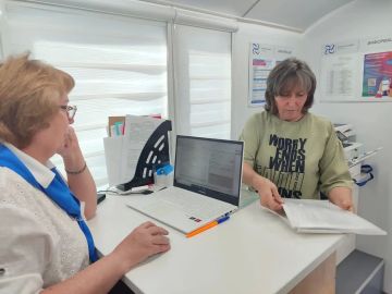 27 июля сотрудники ОП «Энергосбыт Луганск» провели выездное обслуживание населения в пгт