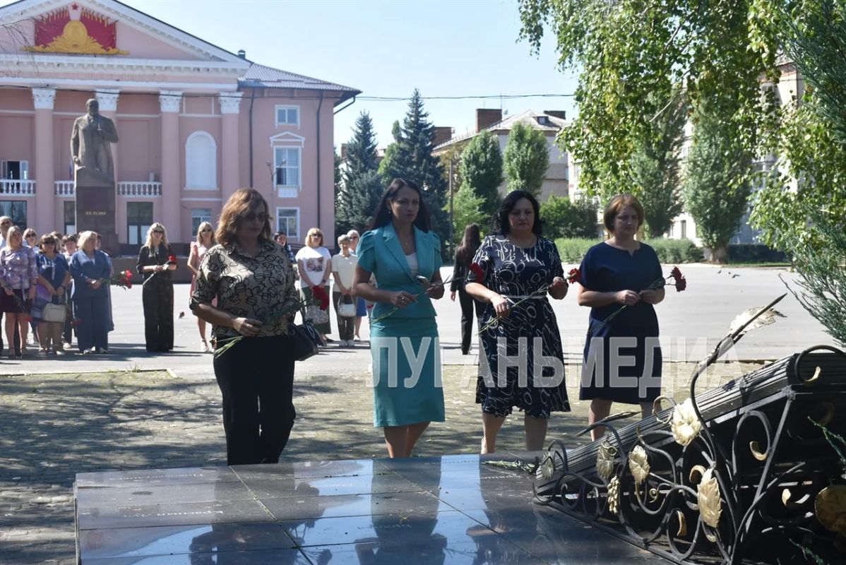 Жители муниципалитета почтили память погибших земляков Жители муниципалитета почтили память погибших земляков