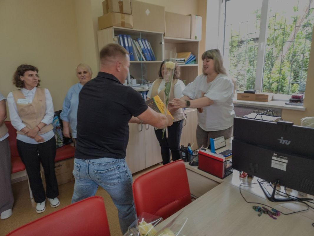 День работника многофункциональных центров (МФЦ) День работника многофункциональных центров (МФЦ)