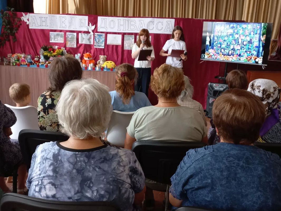 В Первозвановском СДК прошла акция «Ангелы Донбасса» в память о детях-жертвах войны В Первозвановском СДК прошла акция «Ангелы Донбасса» в память о детях-жертвах войны
