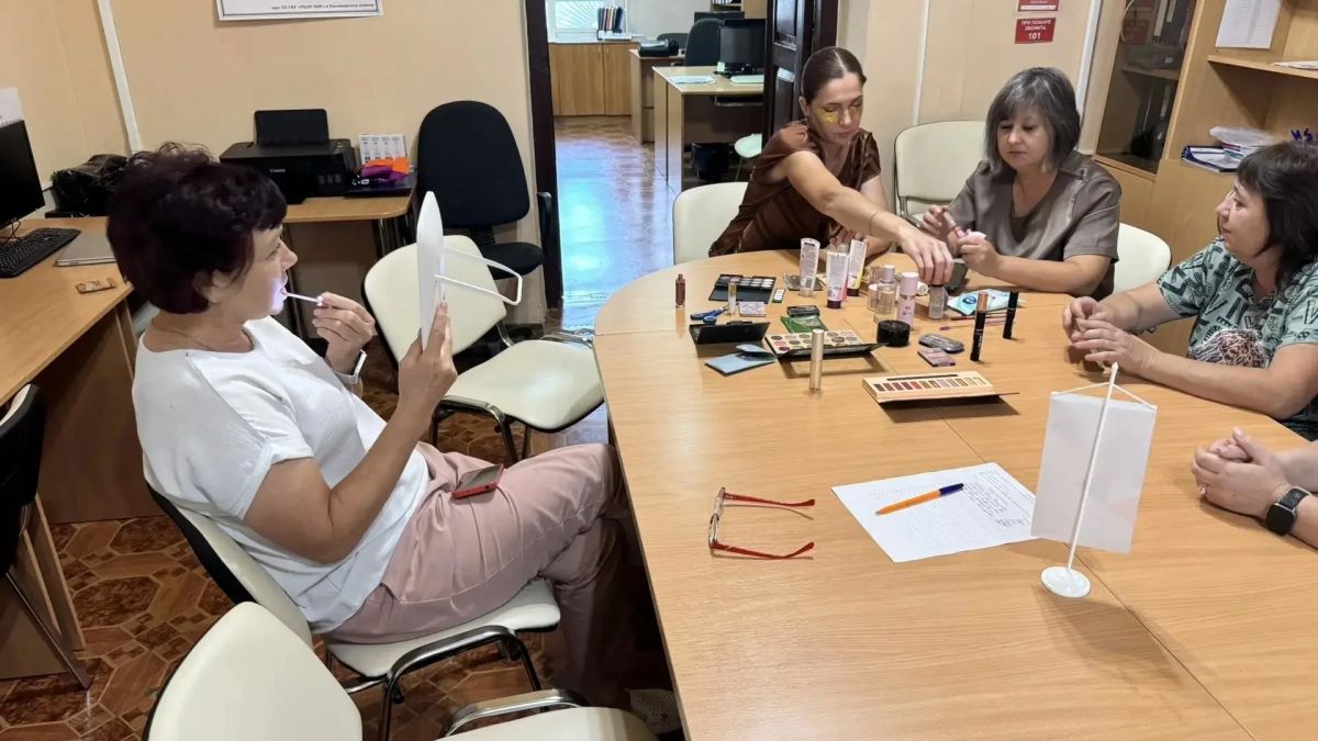 Сегодня состоялось очередное заседание женского клуба «Женщина в деле» при ТО ГКУ «РЦЗН ЛНР» в Беловодском районе Сегодня состоялось очередное заседание женского клуба «Женщина в деле» при ТО ГКУ «РЦЗН ЛНР» в Беловодском районе
