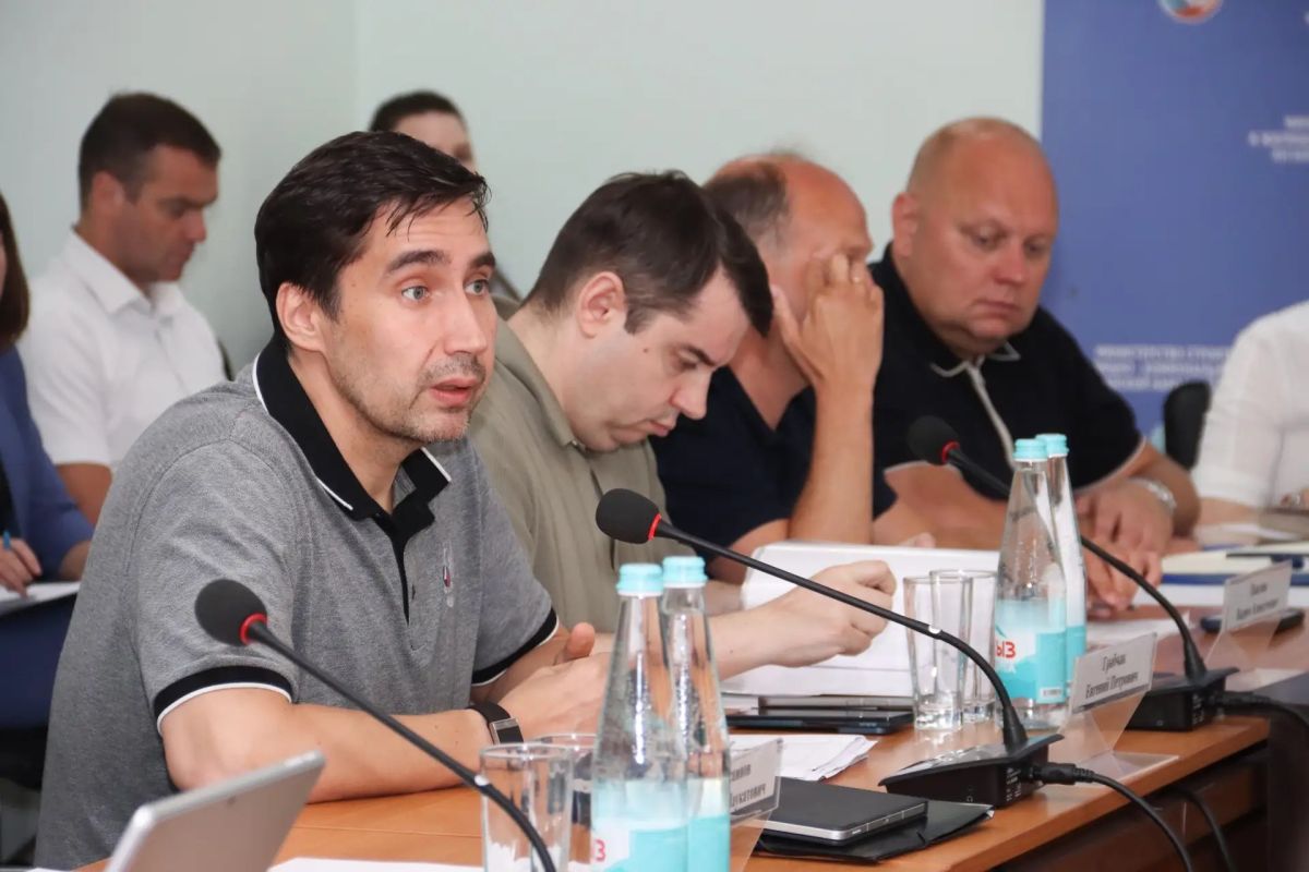 Леонид Пасечник: Республика продолжает системно восстанавливаться Леонид Пасечник: Республика продолжает системно восстанавливаться