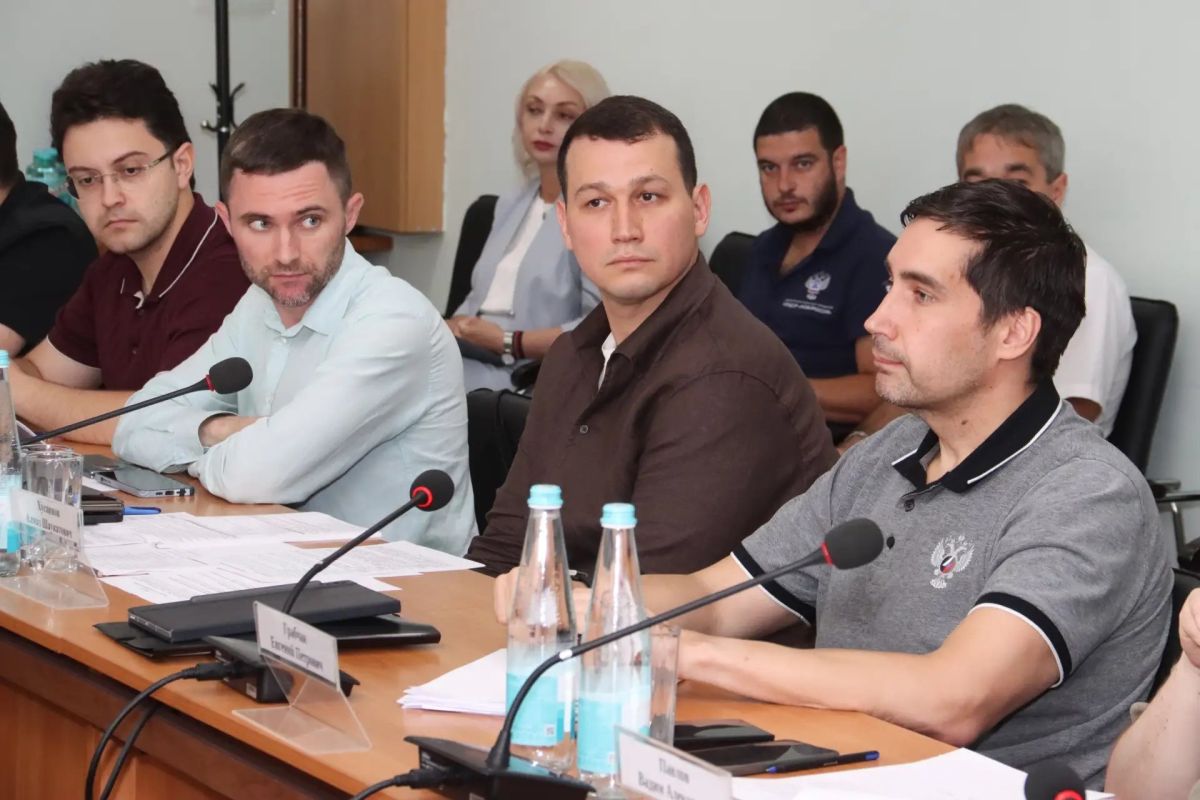 Леонид Пасечник: Республика продолжает системно восстанавливаться Леонид Пасечник: Республика продолжает системно восстанавливаться