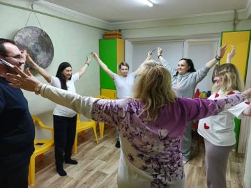 Бесплатная программа подготовки к родительству в ЛНР: поддержка на всех этапах