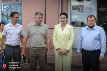 Денис Колесников обсудил актуальные вопросы инфраструктуры с жителями поселка Вольный