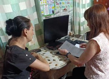 В рамках работы выездного мобильного офиса специалистами филиала № 13 ГКУ ЛНР «РЦСЗН» был осуществлен плановый выездной прием в г. Петровское