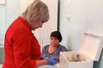 Врачи Свердловской ЦГМБ провели выездной прием в селе Дарьино-Ермаковка