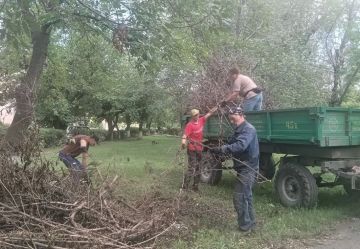 Коммунальными службами проведены работы на территории города