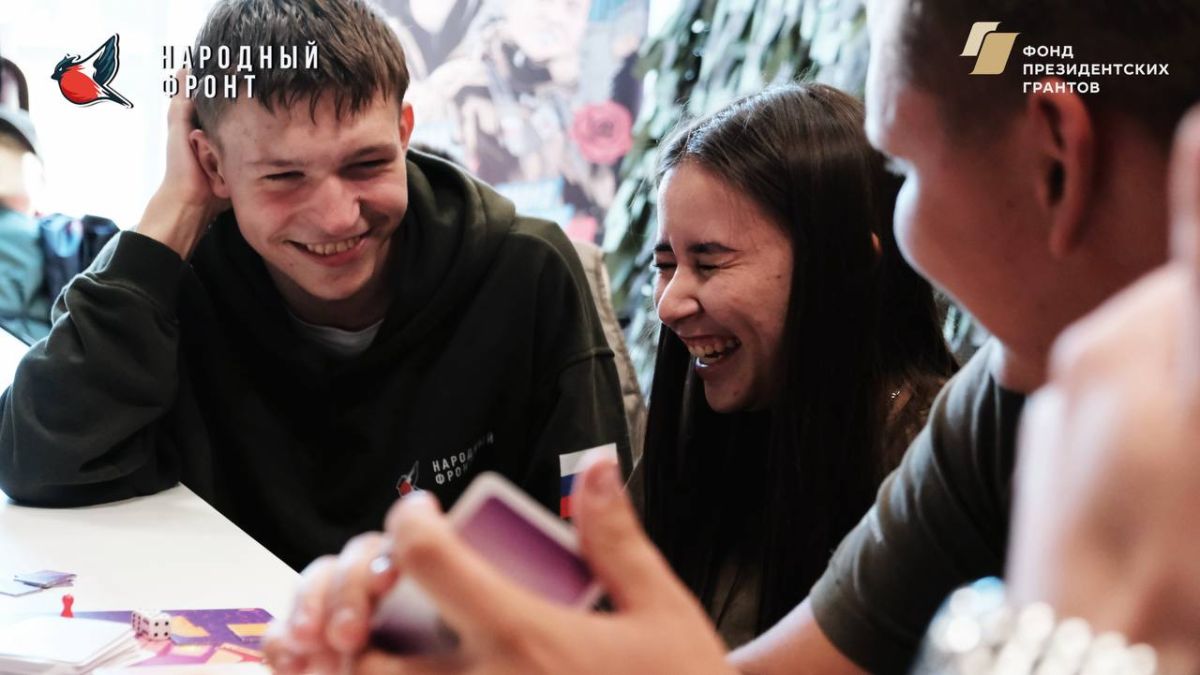 Мозговой штурм. Снегири проверили свою эрудицию в интеллектуальной игре Мозговой штурм. Снегири проверили свою эрудицию в интеллектуальной игре