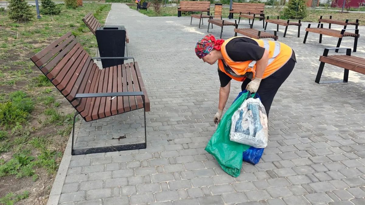 Чистота и порядок – результат ежедневного труда работников коммунальной сферы Чистота и порядок – результат ежедневного труда работников коммунальной сферы