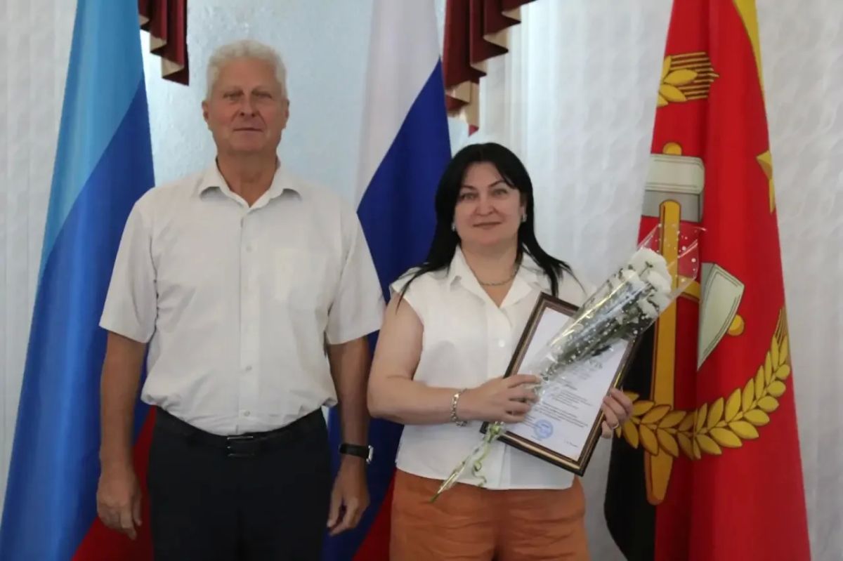 Сегодня поздравил с наступающим Днем железнодорожника тех, кто посвятил свою жизнь стальной магистрали Сегодня поздравил с наступающим Днем железнодорожника тех, кто посвятил свою жизнь стальной магистрали