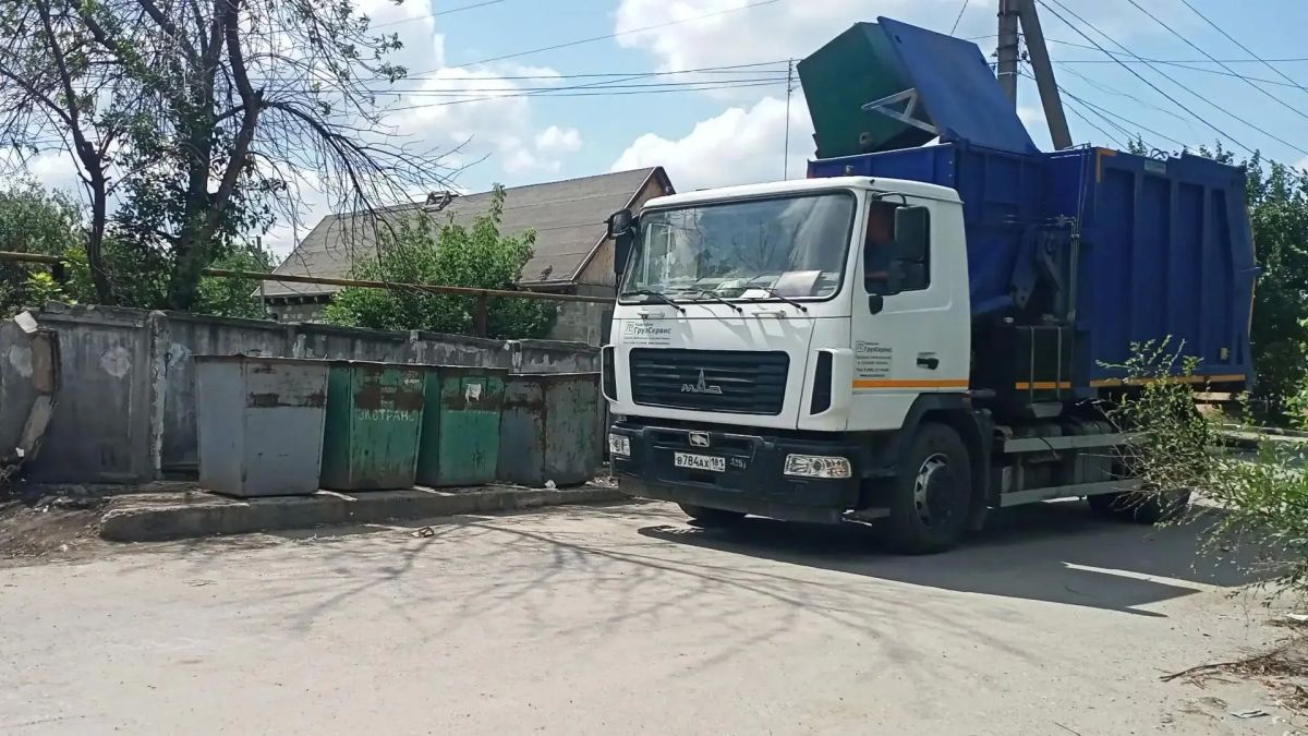 Благоустройство и уборка города: итоги дня Благоустройство и уборка города: итоги дня