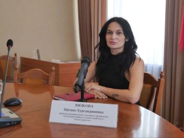 Более 100 тысяч цветов украсили клумбы Луганска в этом году