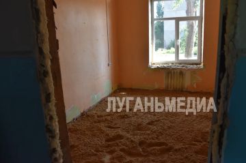 В Брянковской ДШИ № 1 ведется капитальный ремонт