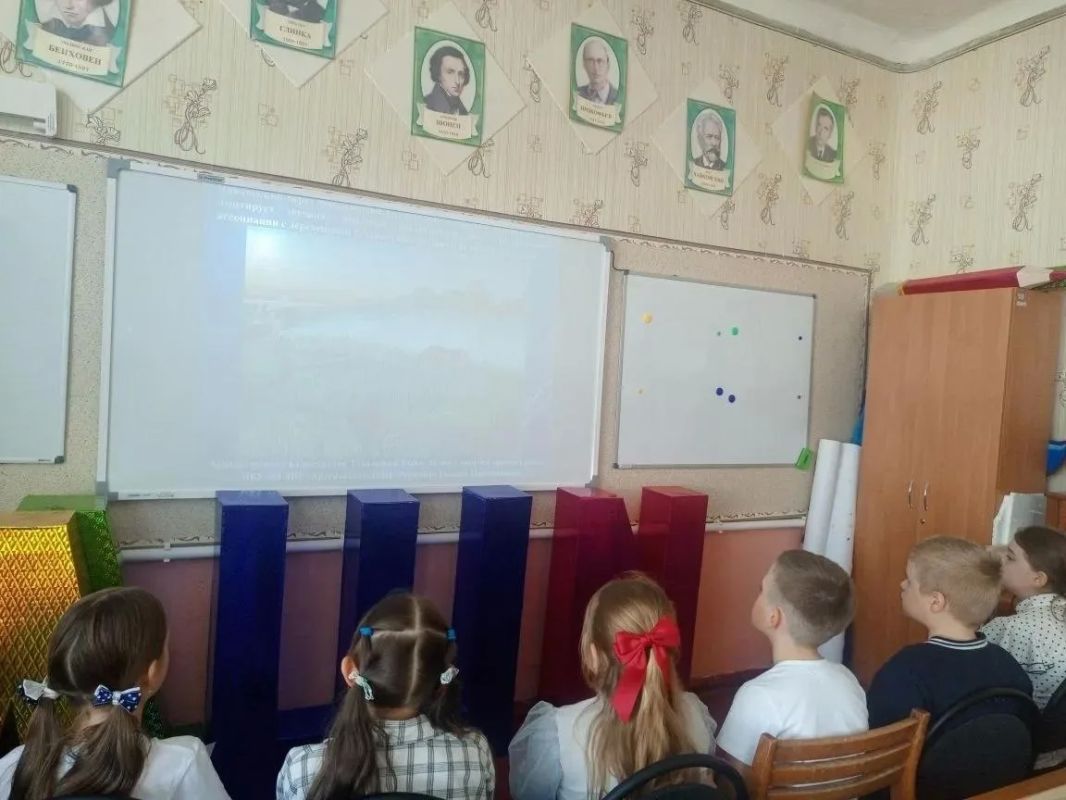 Творческие встречи объединили перевальчан и оренбуржцев Творческие встречи объединили перевальчан и оренбуржцев
