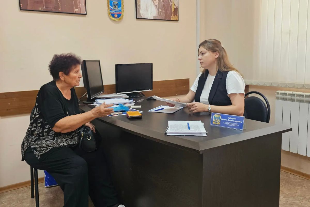 Депутаты содействуют жителям республики в решении актуальных задач Депутаты содействуют жителям республики в решении актуальных задач