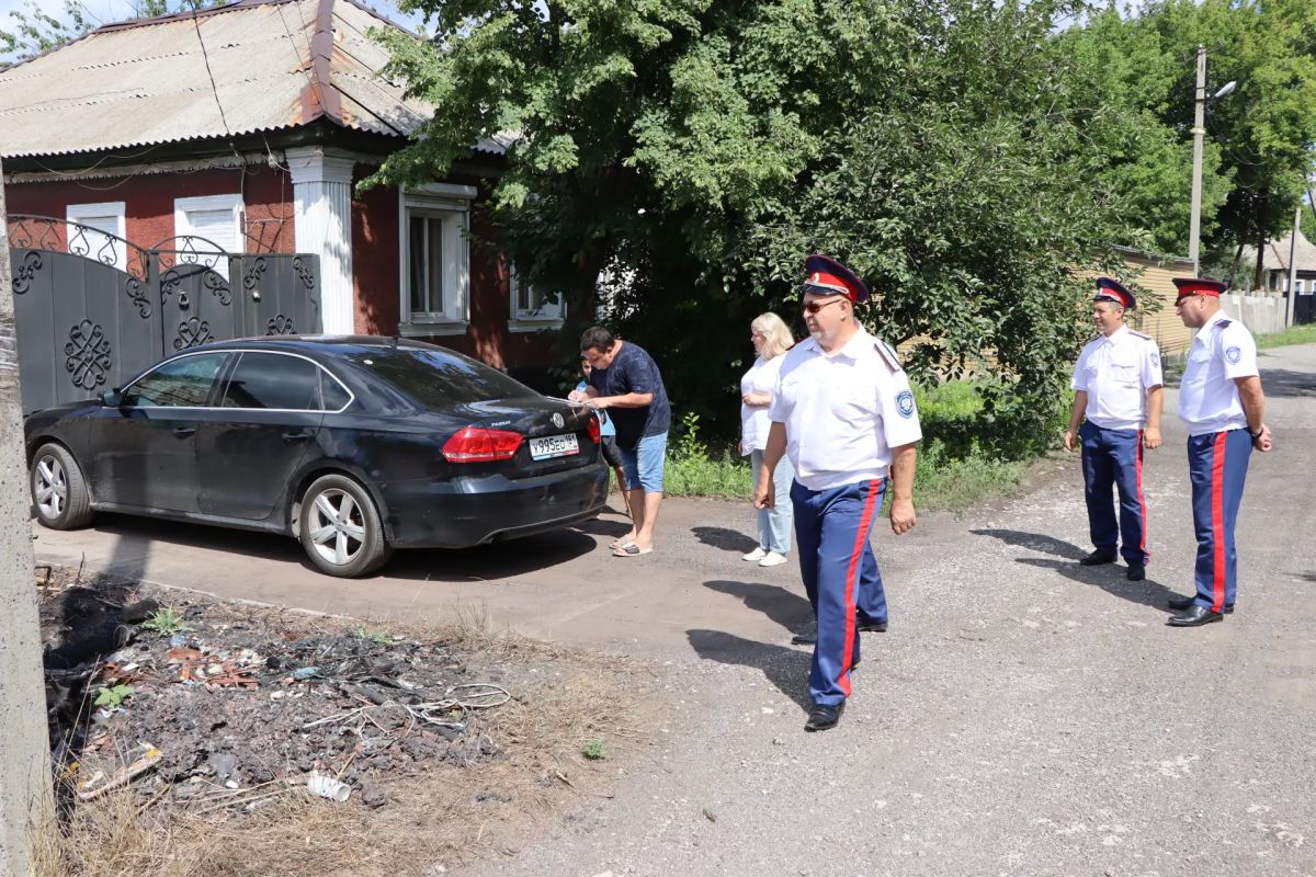 Профилактический рейд народных дружинников по соблюдению правил благоустройства на территории прошел в пгт Профилактический рейд народных дружинников по соблюдению правил благоустройства на территории прошел в пгт