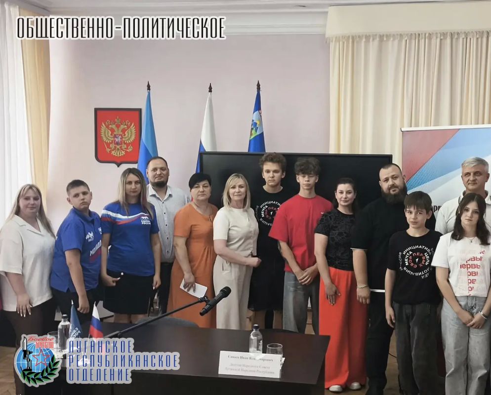 16 июля депутат Народного Совета ЛНР, председатель Социального комитета, представитель Луганского республиканского отделения Всероссийской общественной организации ветеранов «БОЕВОЕ БРАТСТВО» Иван Санаев посетил Брянку с...