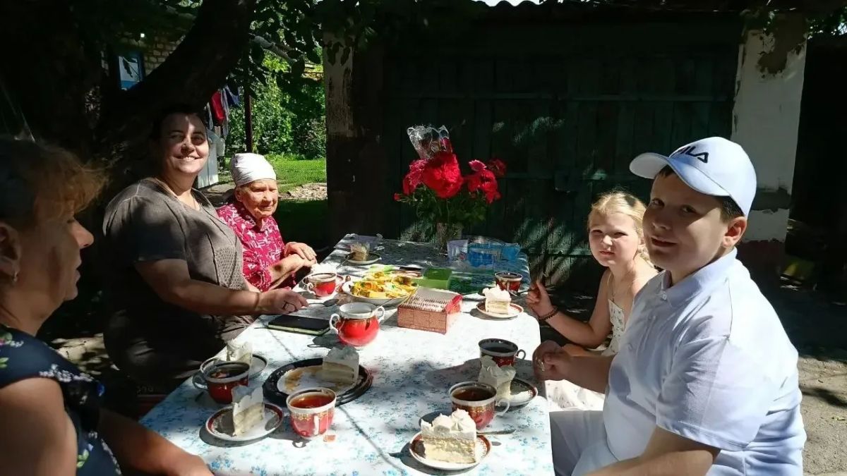 В муниципалитете поздравили долгожительниц с днём рождения В муниципалитете поздравили долгожительниц с днём рождения