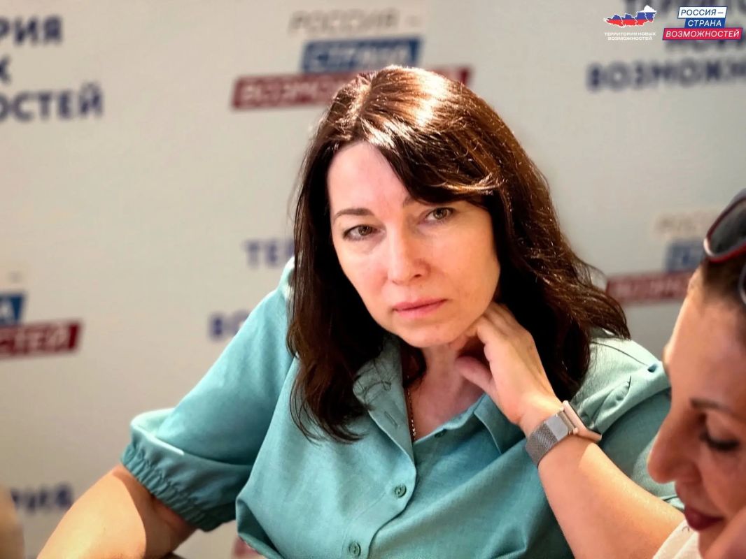 Специалисты дорожных и спасательных служб Луганщины вместе с Президентской платформой прокачали навыки антикризисного взаимодействия Специалисты дорожных и спасательных служб Луганщины вместе с Президентской платформой прокачали навыки антикризисного взаимодействия