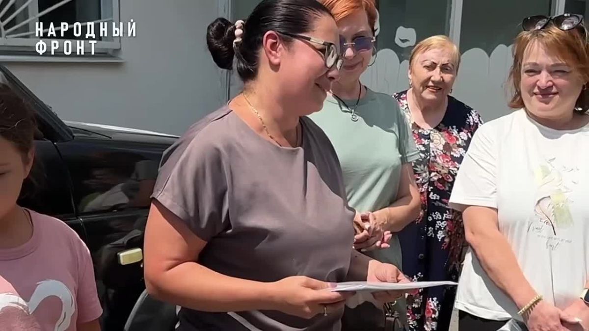"Крылья для добра": как новый автомобиль поможет тем, кто помогает другим