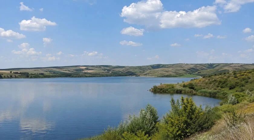 В ЛНР начались и планируются крупные работы по рекам и водохранилищам В ЛНР начались и планируются крупные работы по рекам и водохранилищам