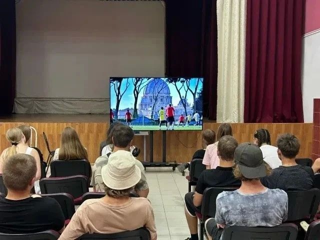 Андрей Рубанцов: КАНИКУЛЫ, КОТОРЫЕ ЗАПОМНЯТСЯ НАДОЛГО Андрей Рубанцов: КАНИКУЛЫ, КОТОРЫЕ ЗАПОМНЯТСЯ НАДОЛГО
