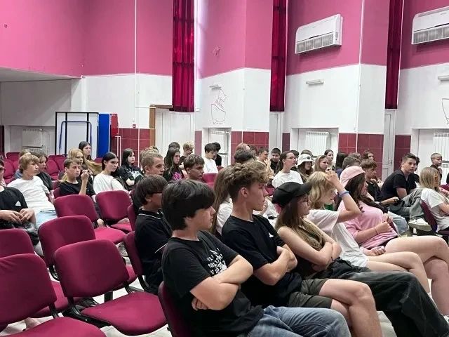 Смена в ДОЛ «Черноморская зорька» для юных ровенчан продолжается Смена в ДОЛ «Черноморская зорька» для юных ровенчан продолжается