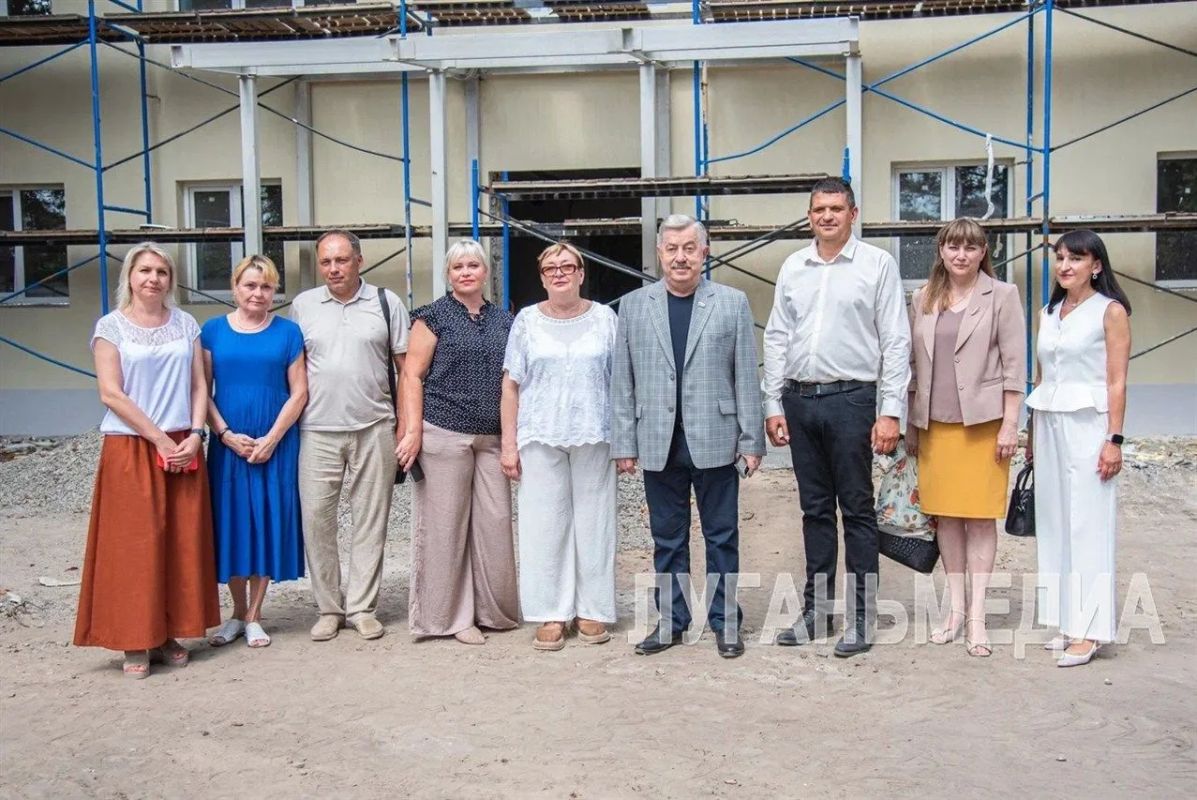 В Луганске проверили готовность учебных заведений к учебному году В Луганске проверили готовность учебных заведений к учебному году