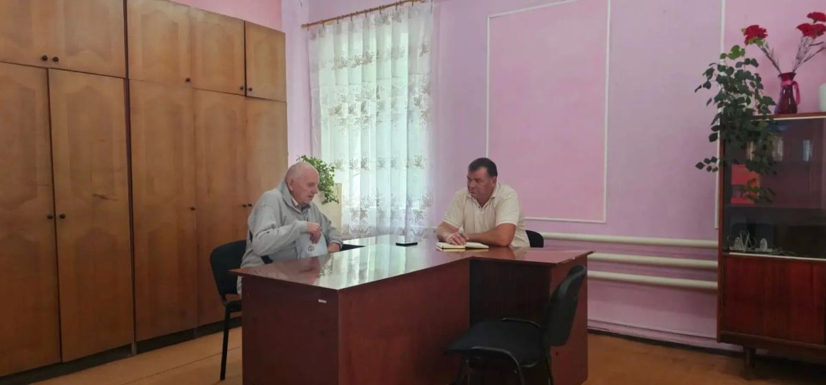 4 августа заместителем главы Администрации Краснолучского городского округа Олегом Бабченко проведен выездной прием граждан по личным вопросам в пгт