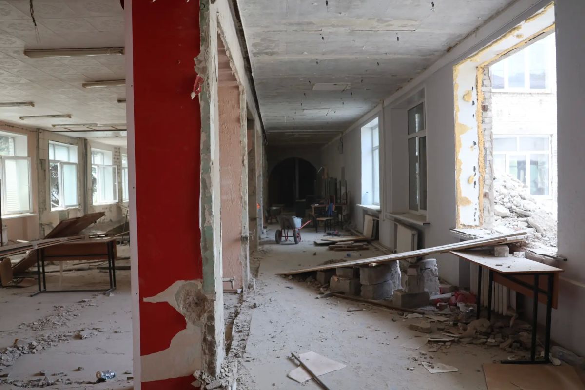 В Луганске по Народной программе обновляют колледж и общежитие В Луганске по Народной программе обновляют колледж и общежитие