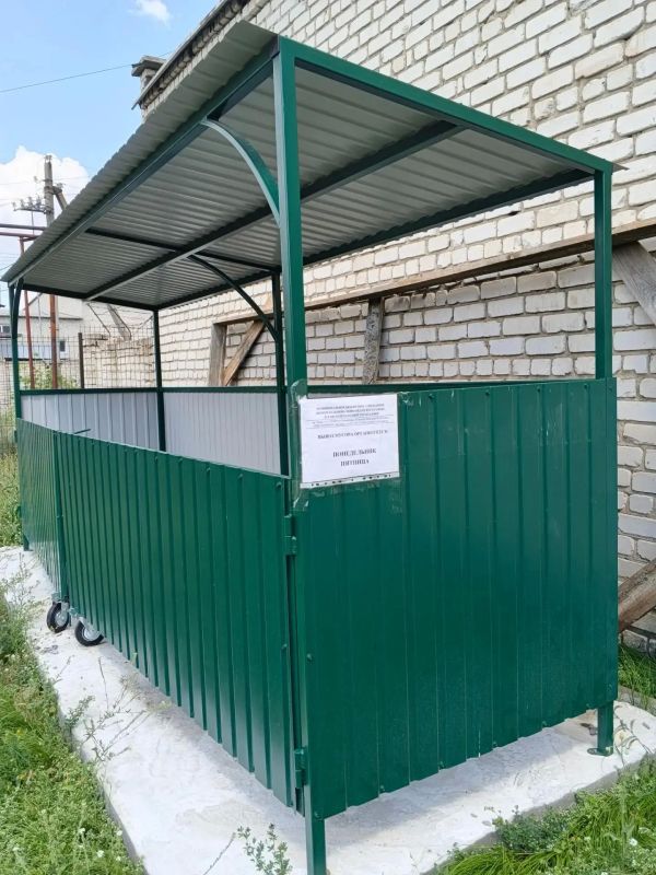 В Новоайдарском округе обновляется инфраструктура для сбора мусора В Новоайдарском округе обновляется инфраструктура для сбора мусора