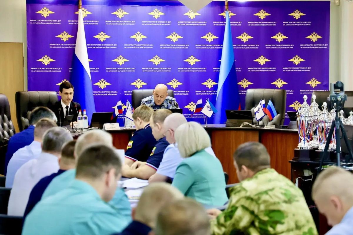 Итоги работы и чествование лучших – в региональном МВД прошёл пленум Совета Общества «Динамо» Итоги работы и чествование лучших – в региональном МВД прошёл пленум Совета Общества «Динамо»