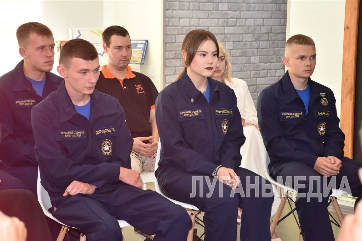 В центре «Гравитация» состоялся диалог с представителями краснодонской молодежи В центре «Гравитация» состоялся диалог с представителями краснодонской молодежи