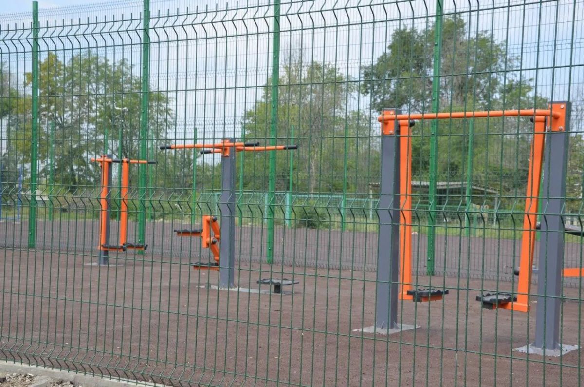 Новая спортивная площадка открылась в поселке Успенка Лутугинского района, сообщили в пресс-службе партии Единая Россия Новая спортивная площадка открылась в поселке Успенка Лутугинского района, сообщили в пресс-службе партии Единая Россия