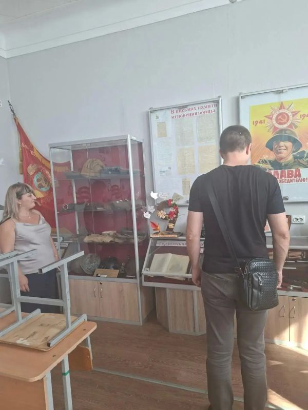 Андрей Рубанцов: Подготовка к новому учебному году в Ровеньках идет по плану Андрей Рубанцов: Подготовка к новому учебному году в Ровеньках идет по плану