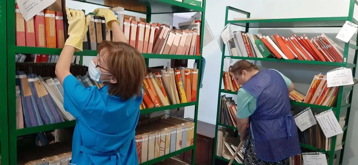Сохранность документов начинается с чистоты! Сохранность документов начинается с чистоты!