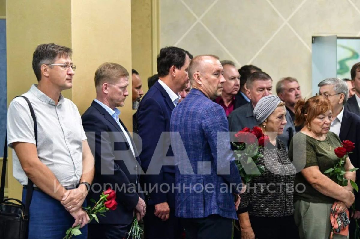 Свердловский экс-замминистра умер, не дождавшись приговора суда по громкому коррупционному делу Свердловский экс-замминистра умер, не дождавшись приговора суда по громкому коррупционному делу