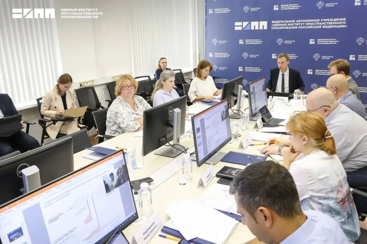 Кременную планируют превратить в промышленный и логистический центр ЛНР Кременную планируют превратить в промышленный и логистический центр ЛНР