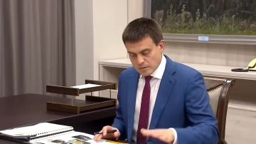 Президенту рассказали о помощи Свердловскому округу ЛНР от Красноярского края