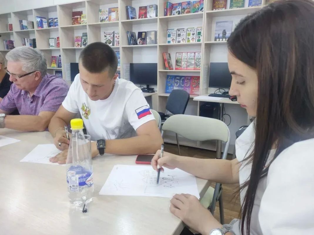 В Антраците прошла встреча представителей муниципальных образований городов Антрацит, Ровеньки и Свердловск, посвящённая развитию молодёжной политики и повышению эффективности государственных программ для подрастающего... В Антраците прошла встреча представителей муниципальных образований городов Антрацит, Ровеньки и Свердловск, посвящённая развитию молодёжной политики и повышению эффективности государственных программ для подрастающего...