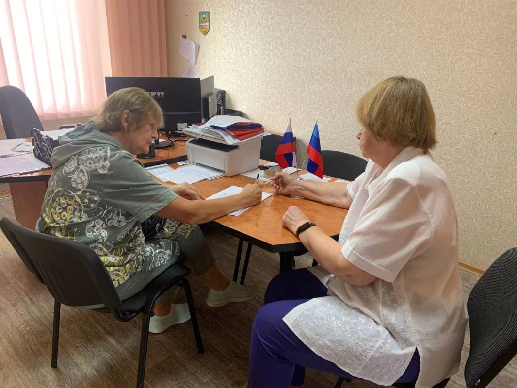 В Краснодонском муниципальном округе прошли приемы граждан В Краснодонском муниципальном округе прошли приемы граждан